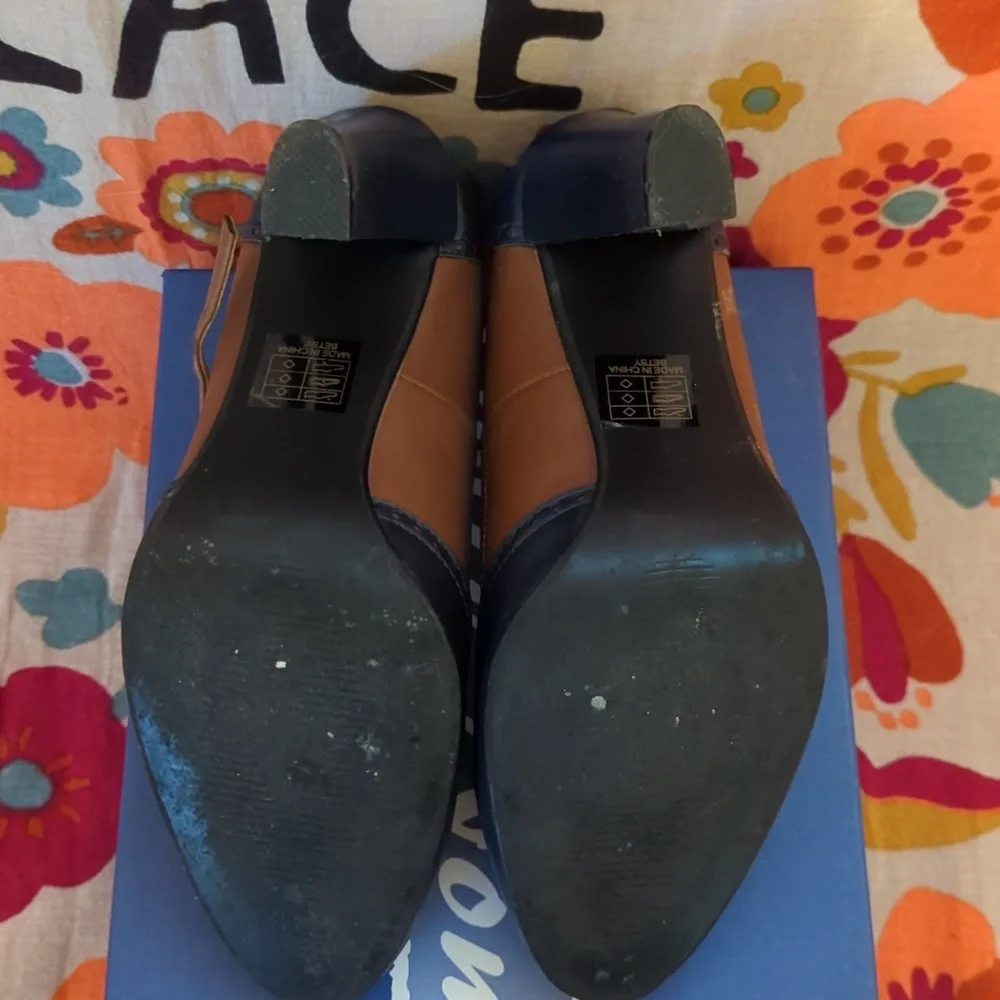 Brown and Black Mary Jane Heels - Picture 9 of 9